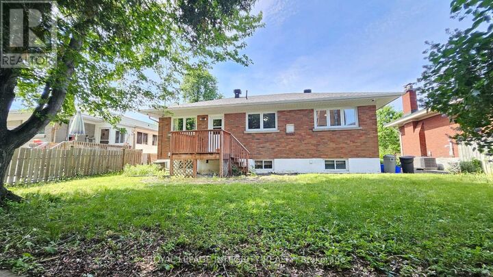 Property Photo:  1764 Gage Crescent  ON K2C 0Z9 