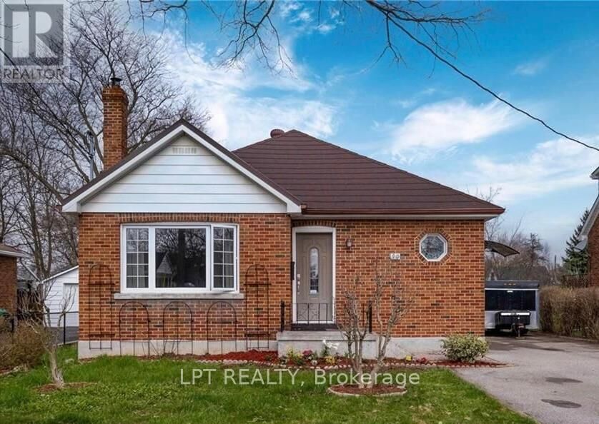 Property Photo:  20 Gregory Street  ON L6Y 1G1 