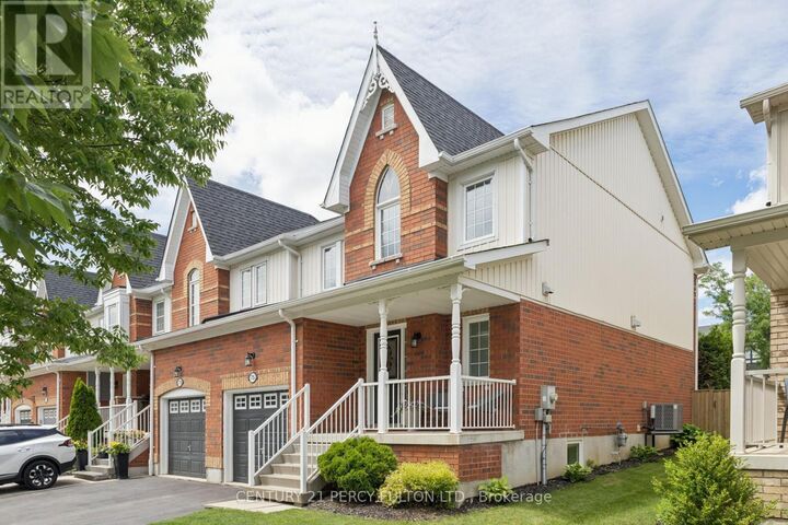 Property Photo: 75 Barchester Crescent ON L1M 2L6