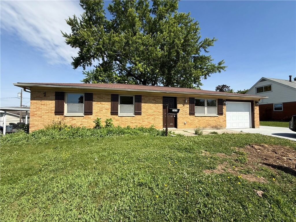 Property Photo:  7619 Bassett Drive  OH 45424 