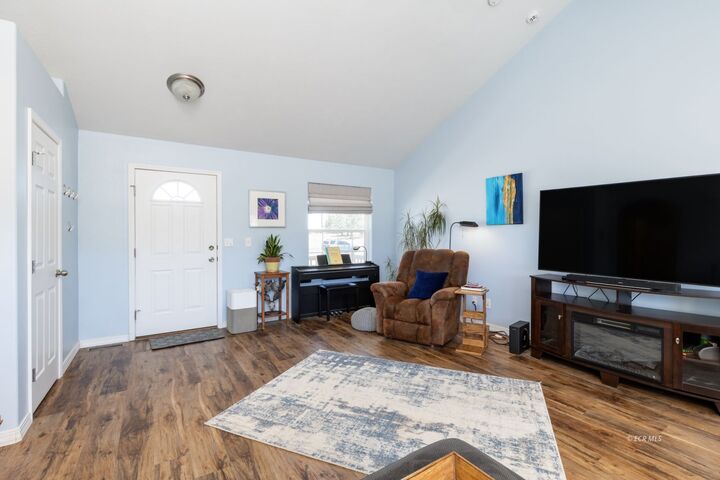 Property Photo: 122 Spring Creek Parkway NV 89815