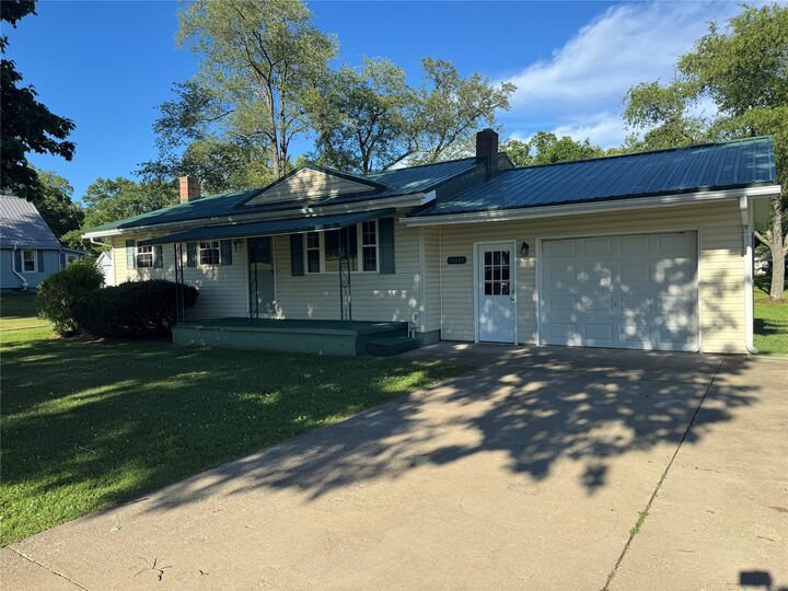 Property Photo: 15262 W Mill Street PA 16335