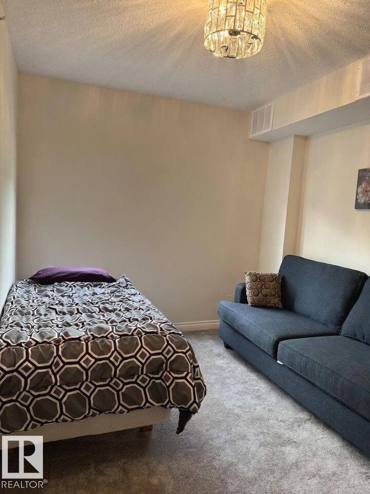 Property Photo:  11111 82 Avenue NW 305  AB T6G 0T3 