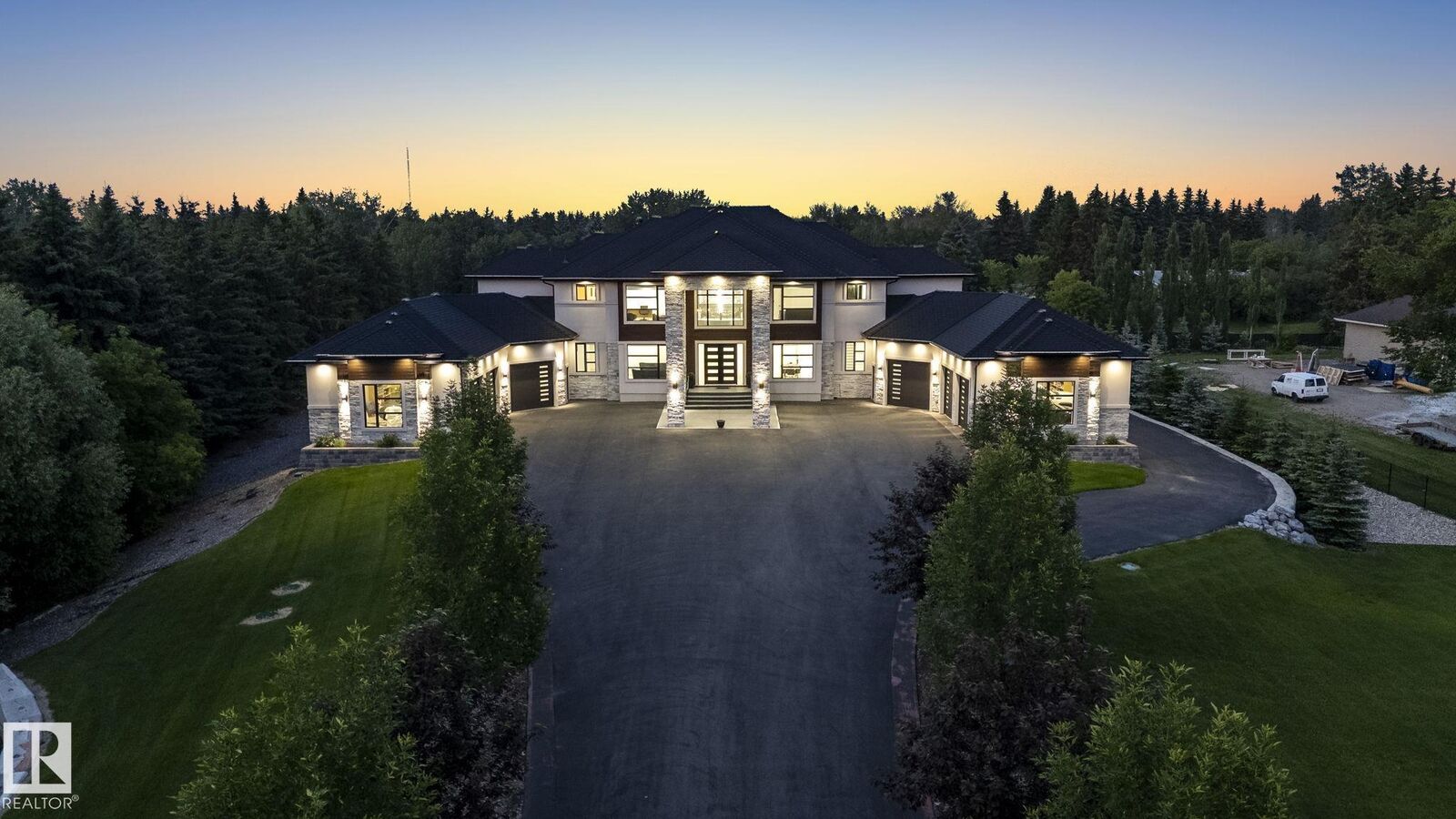 Property Photo:  52355 Rge Road 233  AB T8B 1C6 