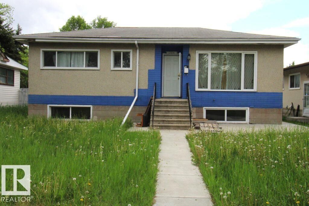 Property Photo:  12041 86 Street NW  AB T5B 3K5 