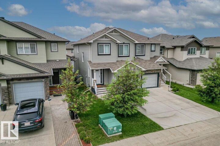 Property Photo: 70 Meadowpark Gate AB T7X 0T9