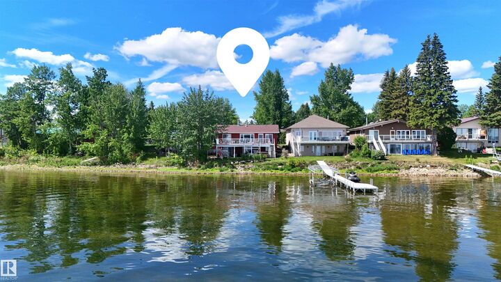 Property Photo: 467 Poplar Bay AB T0C 2V0