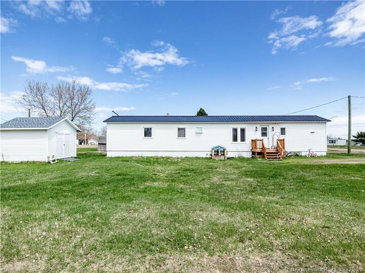 Property Photo:  48 Rue Des Copains  NB E4W 3X7 