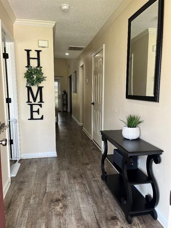Property Photo:  484 Hillandale Park Drive  GA 30058 