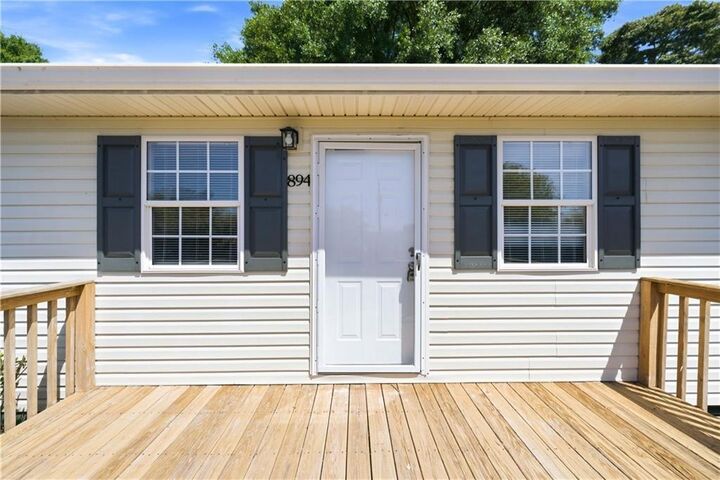 Property Photo: 894 Lakeview Drive GA 30565