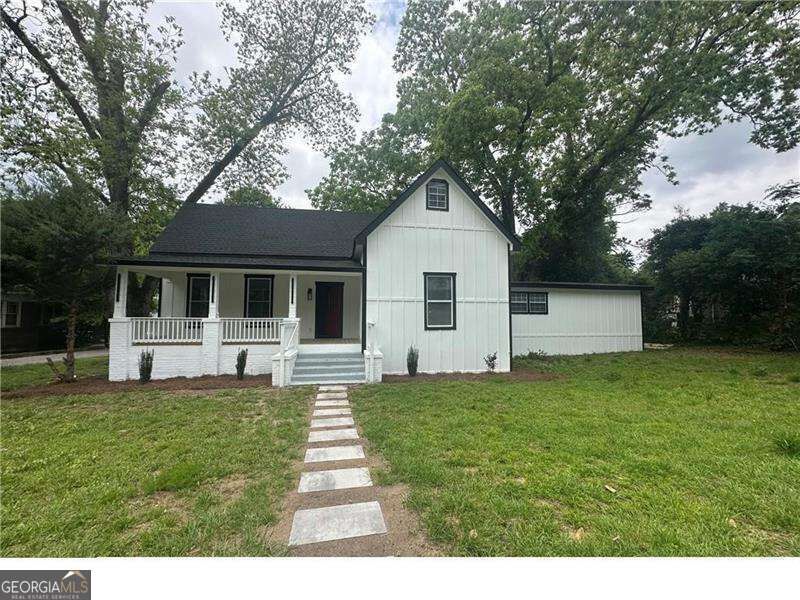 Property Photo:  503 S Dooly Street  GA 31063 