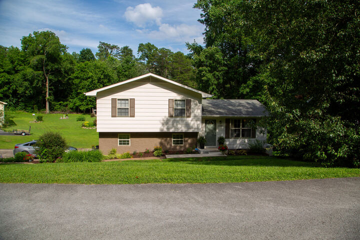 Property Photo:  11252 McGill Road  TN 37379 