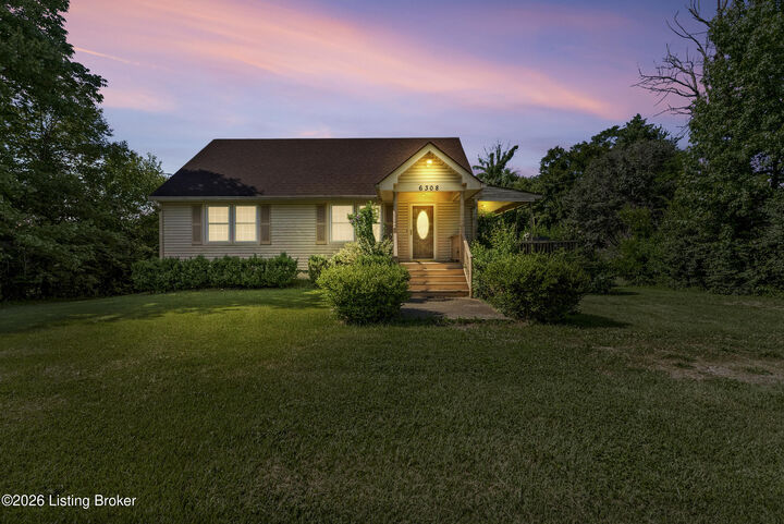 Property Photo: 6308 Cooper Chapel Rd KY 40229