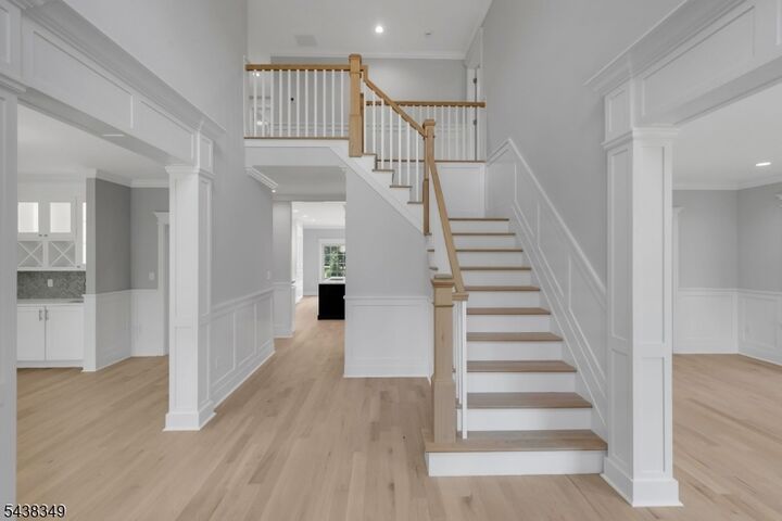 Property Photo:  22 Monroe Pl  NJ 07920 