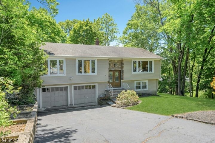Property Photo:  34 Bear Brook Ln  NJ 07039 