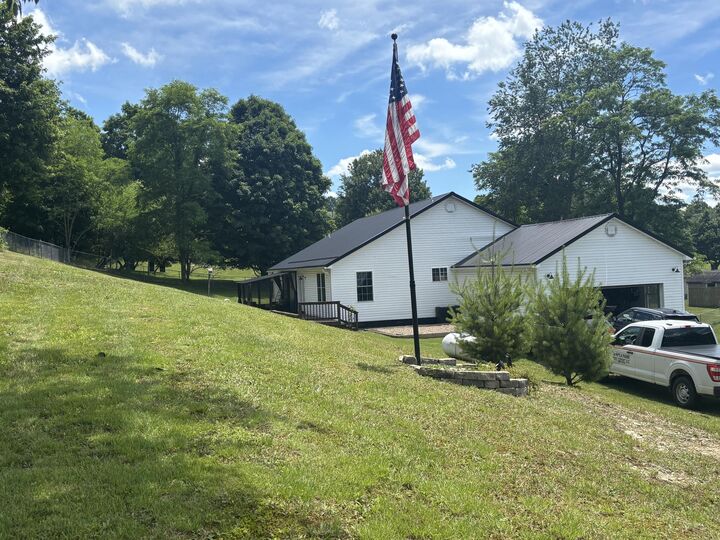 Property Photo: 68 Hurd Rd WV 26681