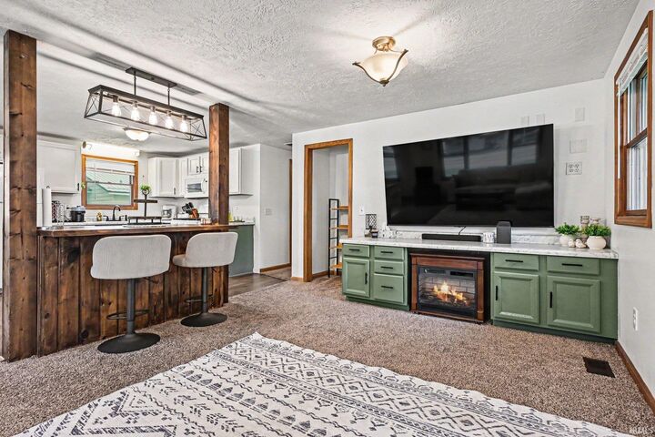 Property Photo: 304 S Franklin Street IN 46539-9269