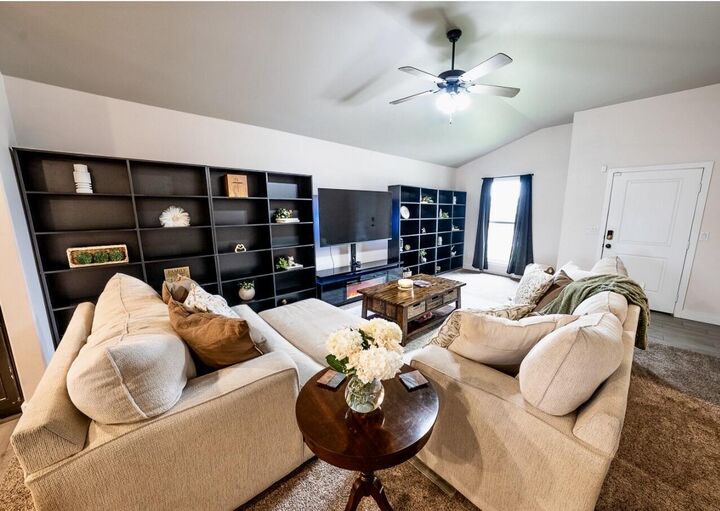 Property Photo:  13816 Avenue Q  TX 79423 
