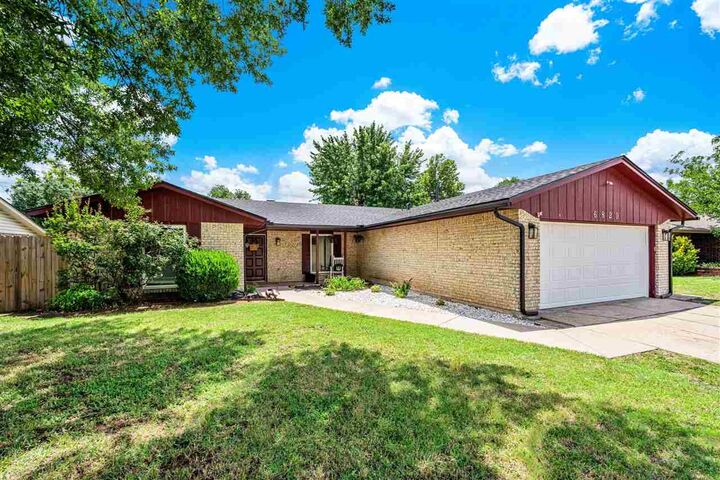 Property Photo: 6820 NW Ferris OK 73505