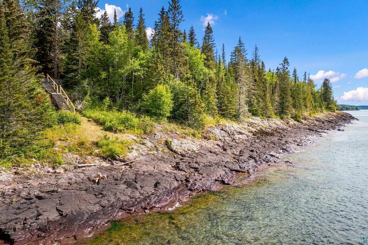Property Photo: 1534 Hwy 61 E MN 55604