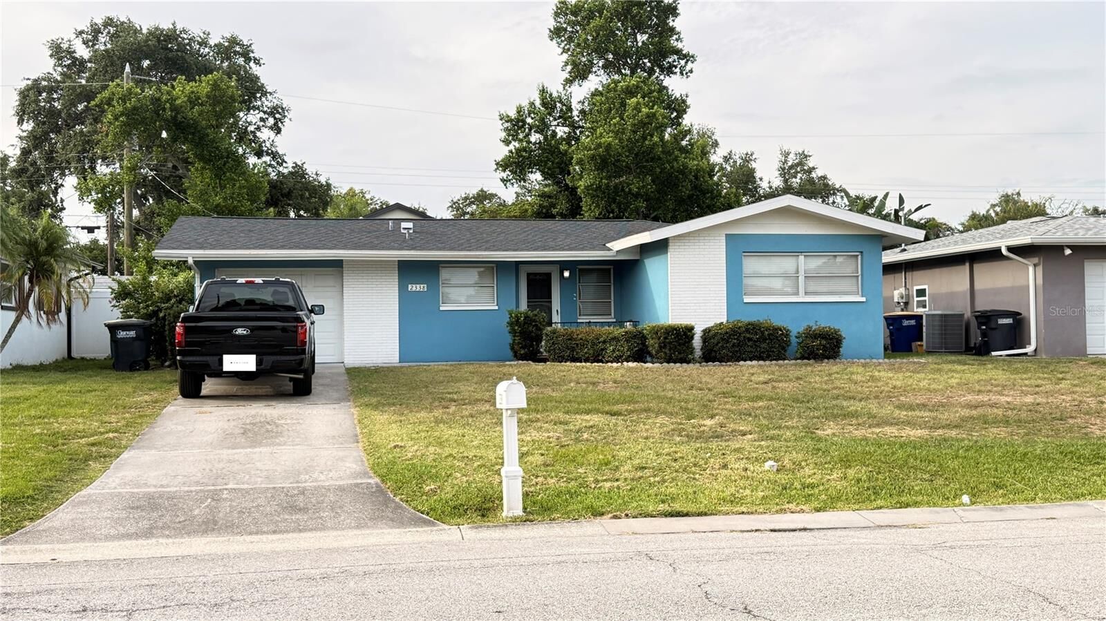 Property Photo: 2338 Nash Street FL 33765