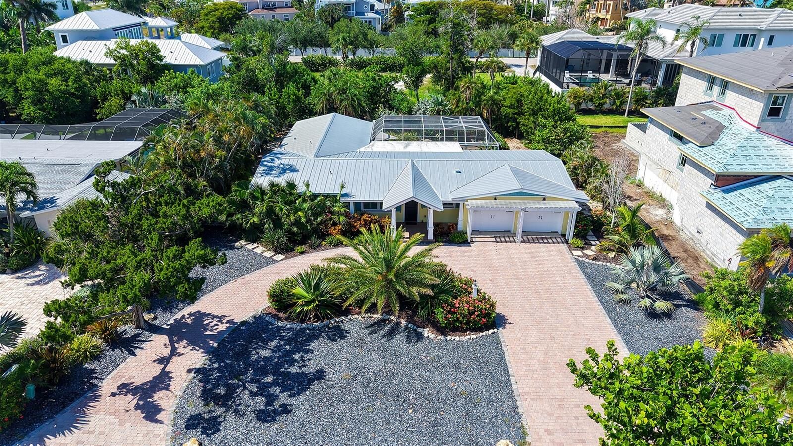 Property Photo:  602 Buttonwood Drive  FL 34228 