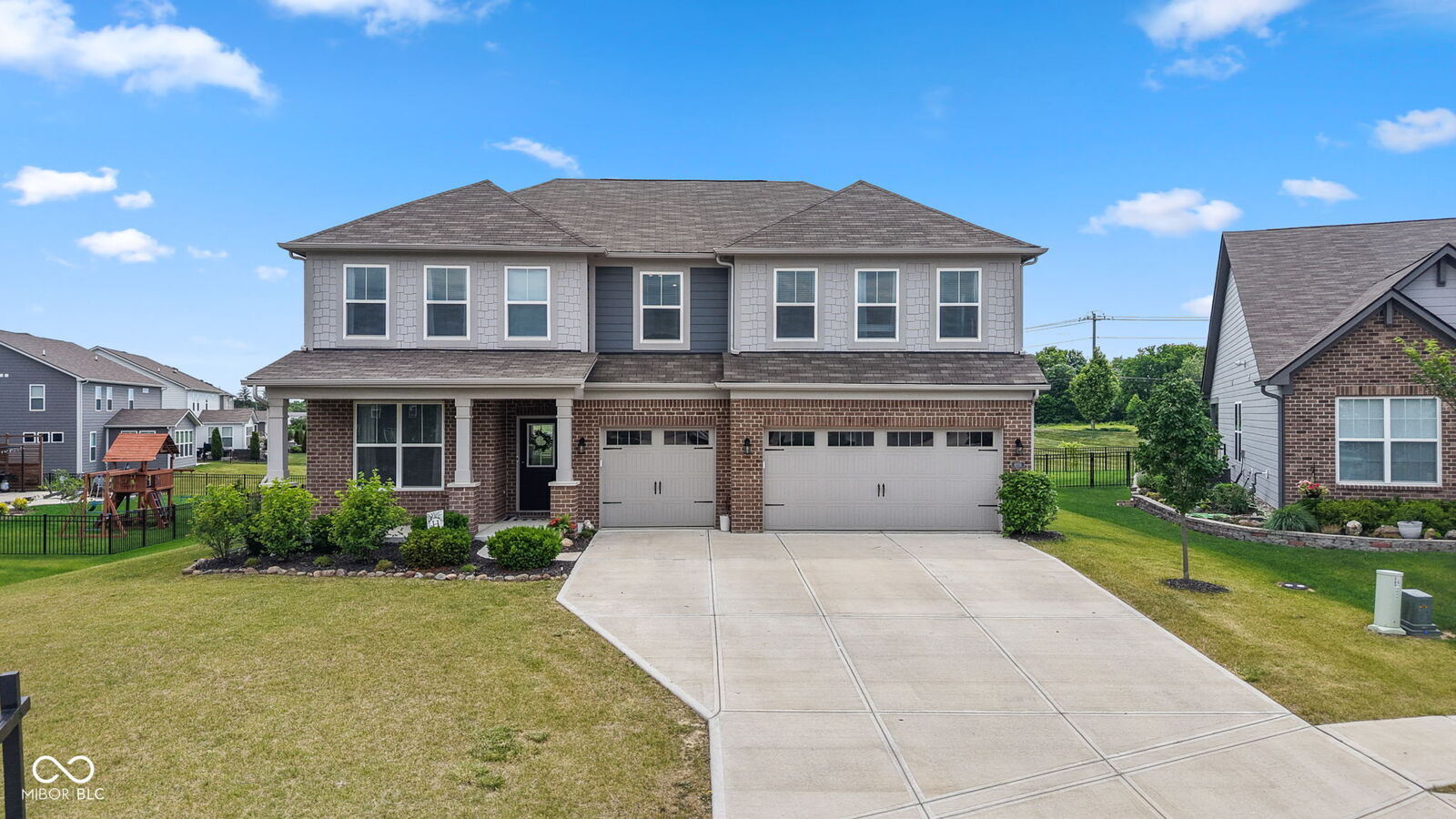 Property Photo:  4956 S Canton Circle  IN 46163 