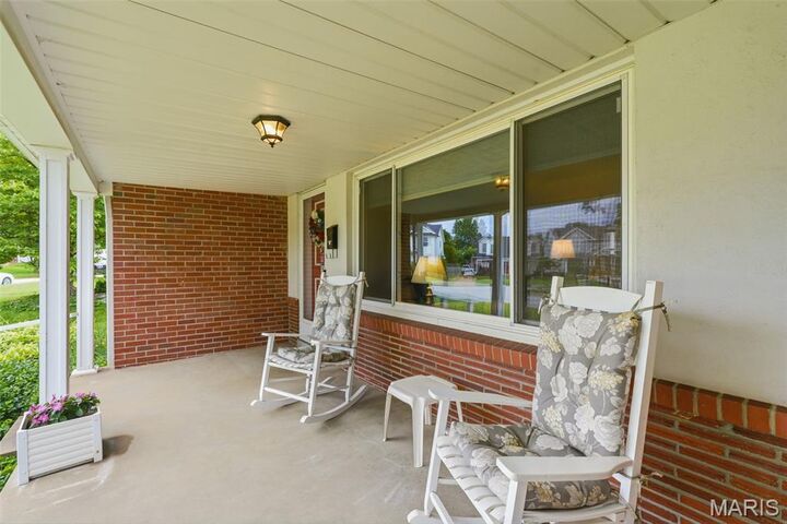 Property Photo: 9368 Parkside Drive MO 63144