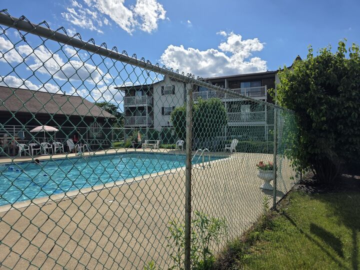 Property Photo: 189 Gregory Street 14 IL 60504