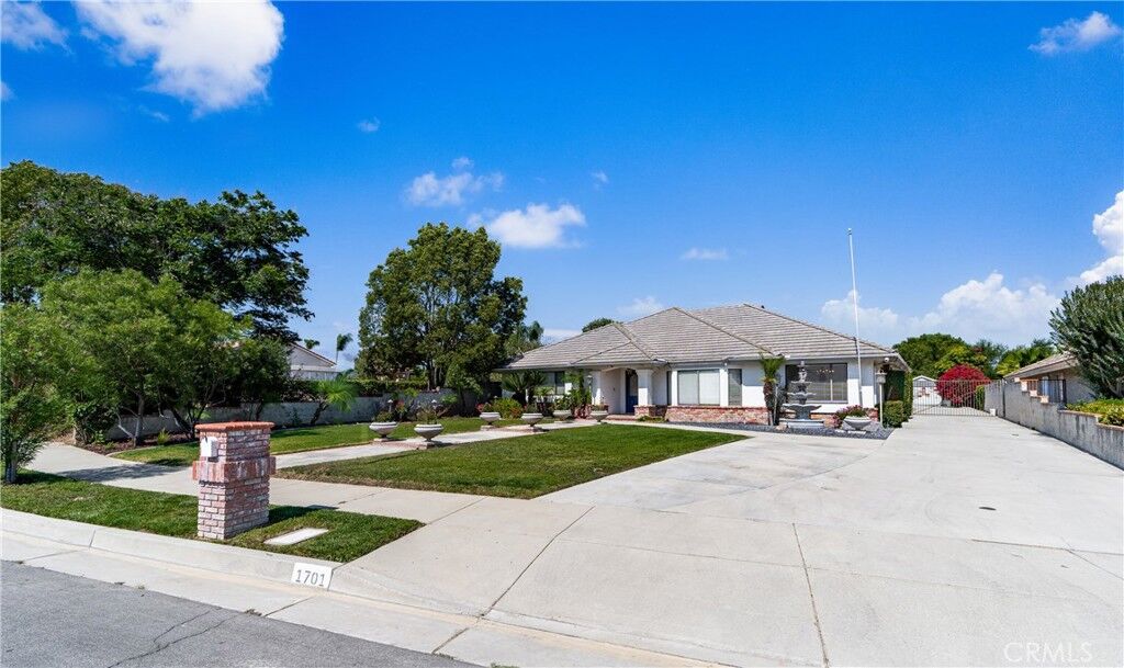 Property Photo: 1701 S Elderberry CA 91762
