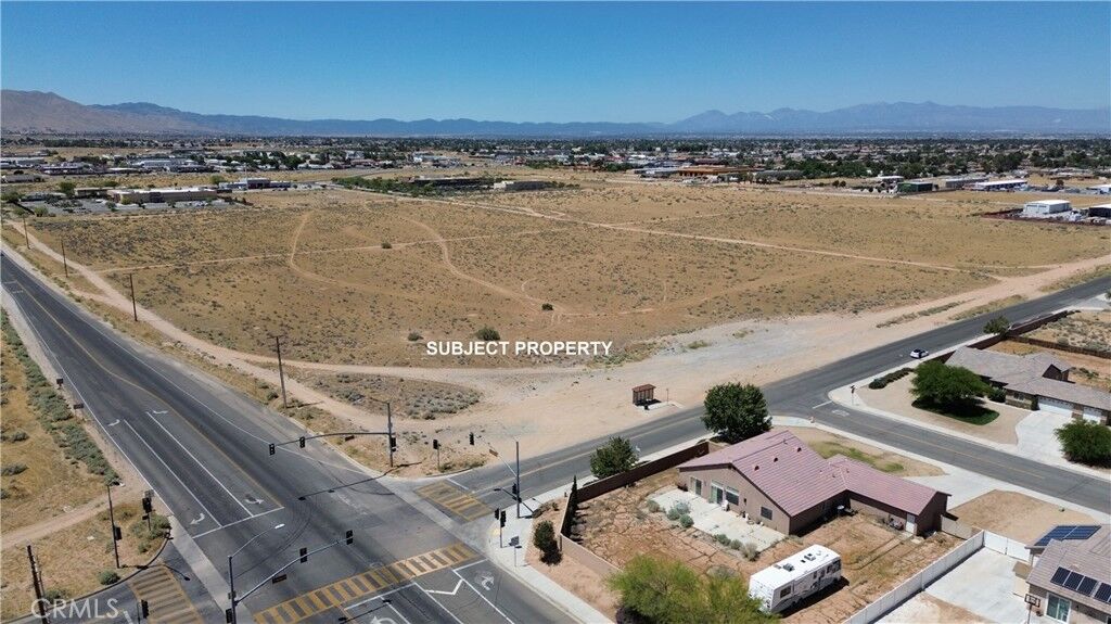 Property Photo:  3112721 28 Central Road  CA 92307 
