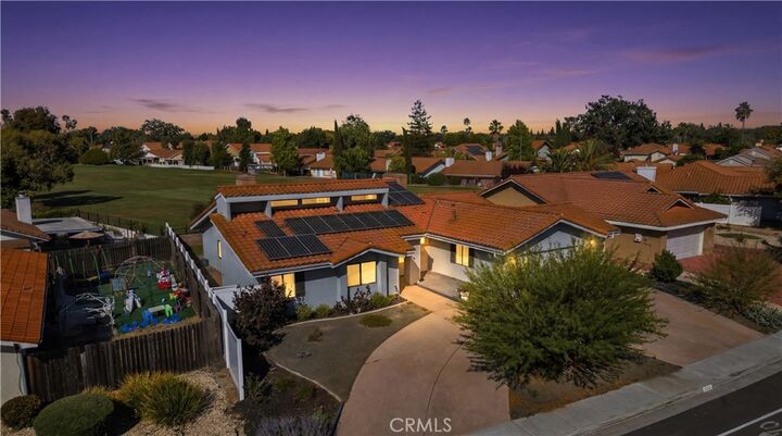 Property Photo: 1806 Rambouillet CA 93446