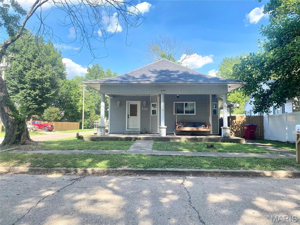 Property Photo:  846 Vernon Avenue  MO 63801 