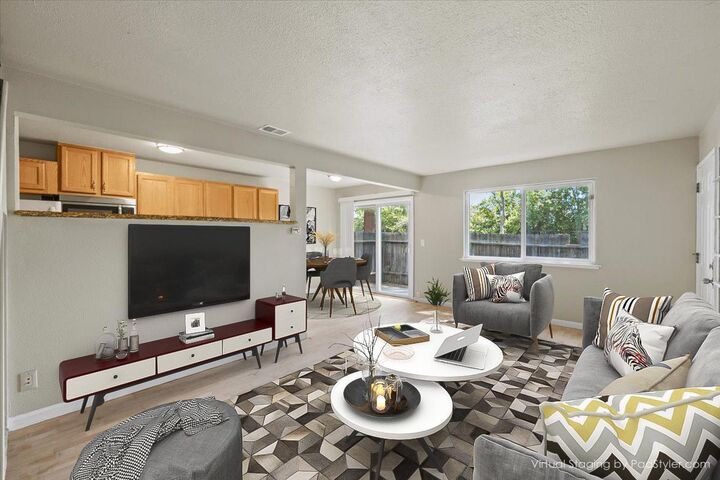 Property Photo: 4706 Greenholme Drive 2 CA 95842