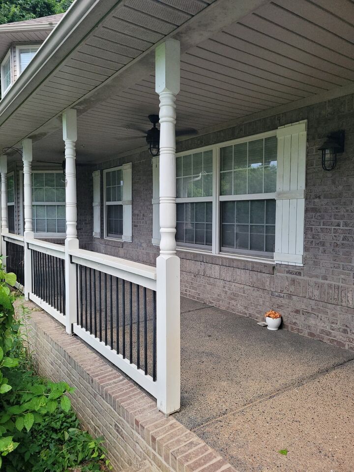 Property Photo: 1509 Heller Rdg TN 37174