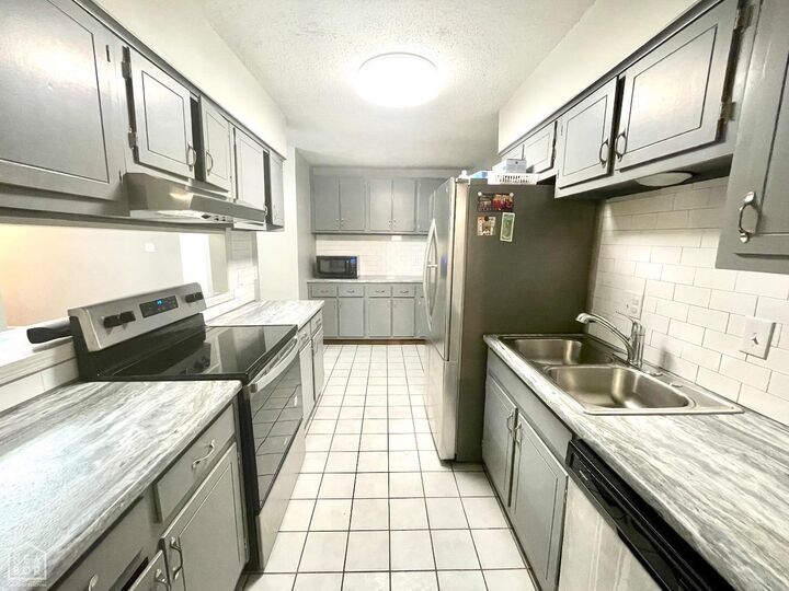 Property Photo: 1705 Colonial Road AR 72401
