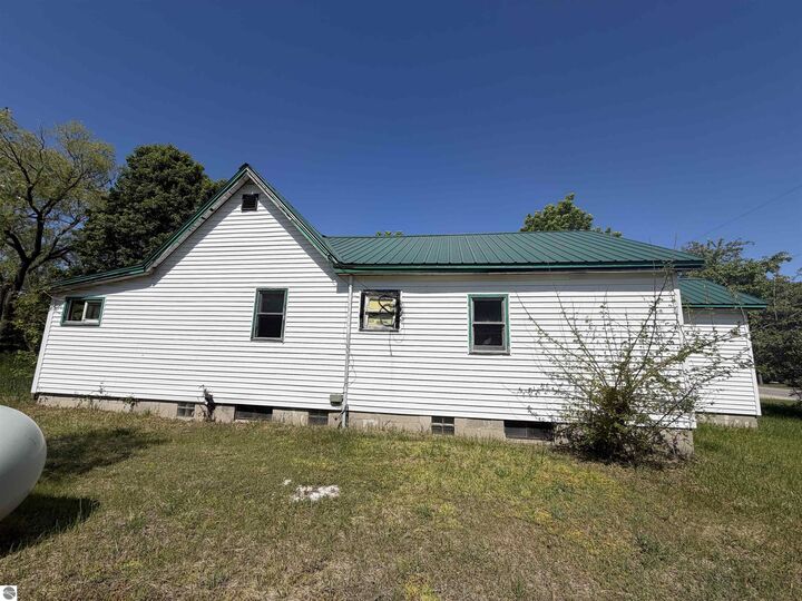 Property Photo: 9359 Valley Road, NW MI 49676