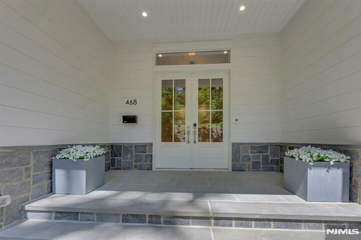 Property Photo:  468 Lydecker Street  NJ 07631 