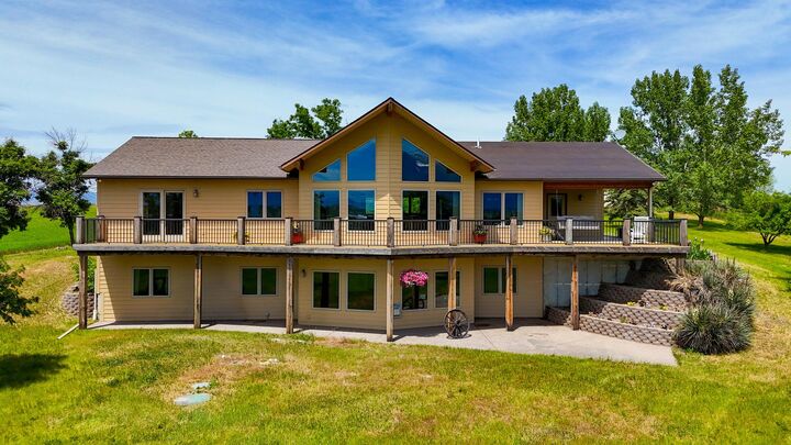 Property Photo:  38614 Round Butte Road  MT 59864 