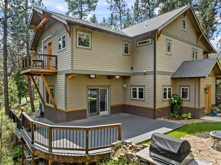 Property Photo: 5187 Forest Hill Lane MT 59804
