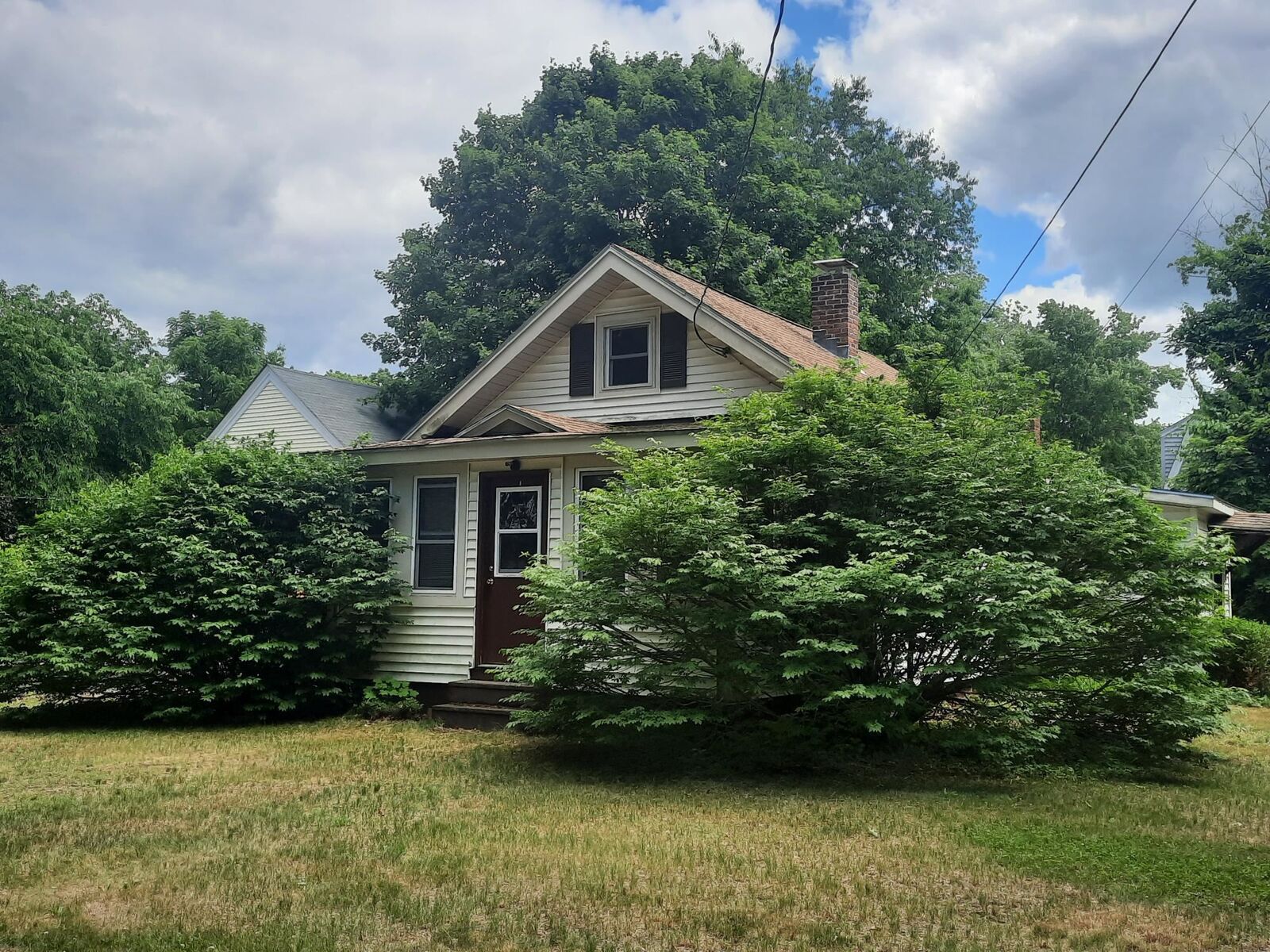 Property Photo:  33 Noyes Street  NH 03301 
