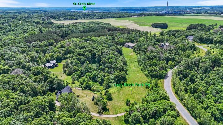 Property Photo:  1325 Birch Park Road  WI 54082 