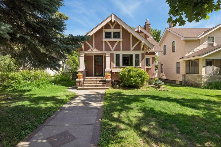 Property Photo:  1377 Grand Avenue  MN 55105 