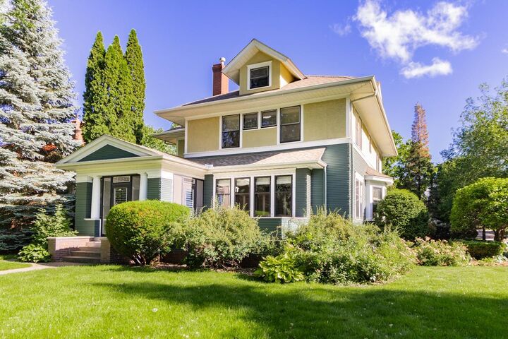 Property Photo: 1825 Summit Avenue MN 55105