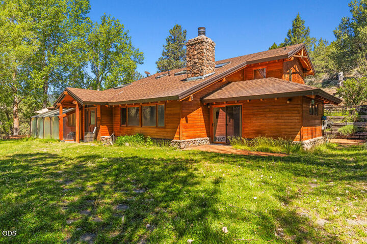 Property Photo: 25966 Sky Trails Road OR 97630