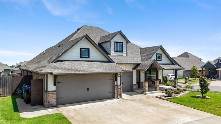 Property Photo:  9205 NW 91st Street  OK 73099 