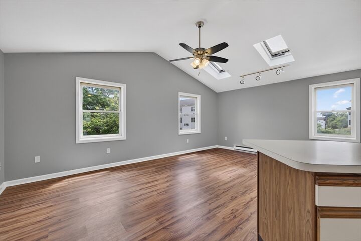 Property Photo:  156 Pilgrim Ave  MA 01604 