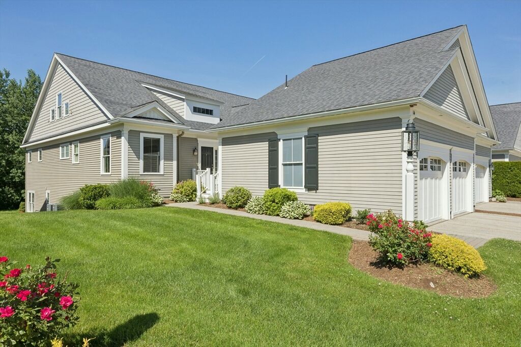 Property Photo:  14 Lydias Way 14  MA 01532 