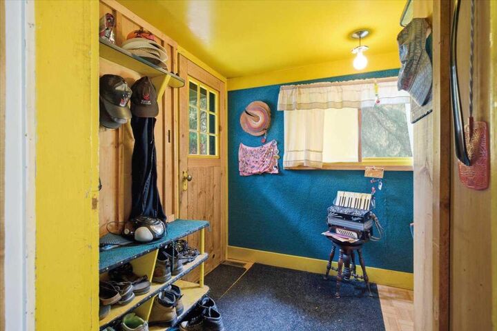 Property Photo:  723058 Range Road 95  AB T0H 0C0 