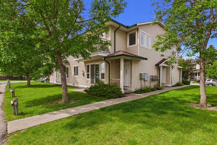 616 19 Street SE 103 — photo 1